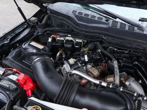 Used 2018 Ford F250 Lariat w/ Lariat Ultimate Package image 13