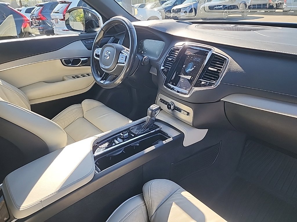 Used 2020 Volvo XC90 T6 R-Design w/ Protection Package Premier AWD/4WD image 20