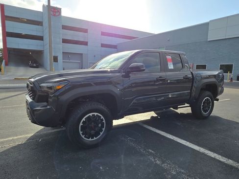 New 2026 Toyota Tacoma TRD Off-Road AWD/4WD image 3