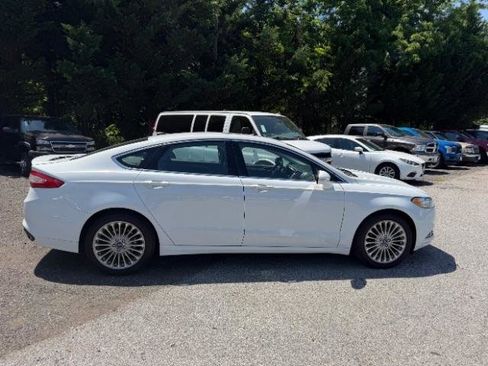 Used 2016 Ford Fusion Titanium FWD image 6