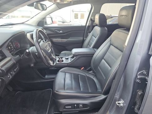 Used 2021 GMC Acadia Denali w/ LPO, Floor Liner Package AWD/4WD image 13