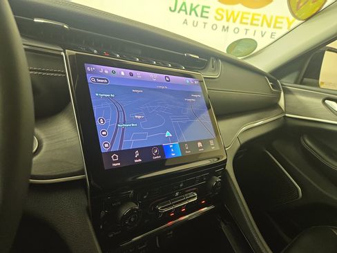 Used 2023 Jeep Grand Cherokee L Limited image 22