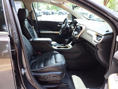 Used 2019 GMC Acadia Denali AWD/4WD image 25