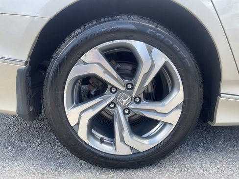 Used 2018 Honda Accord EX-L image 11