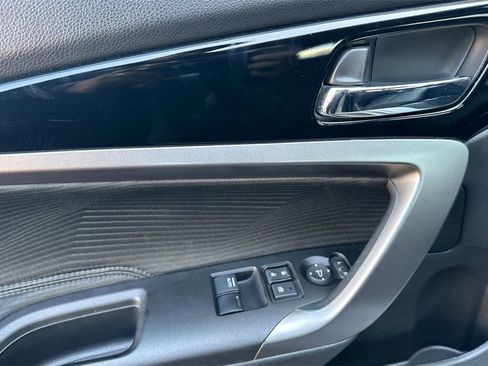 Certified 2017 Honda Accord LX-S image 11