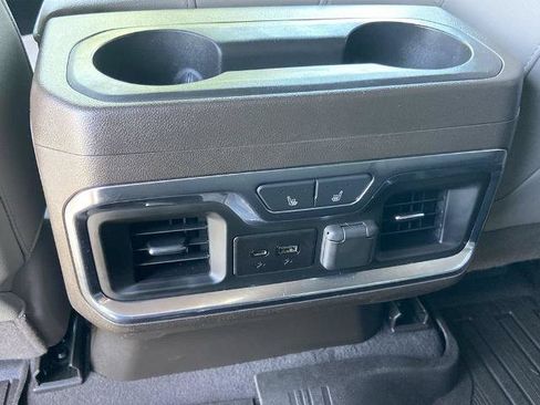 Used 2019 GMC Sierra 1500 SLT w/ SLT Premium Plus Package AWD/4WD image 17