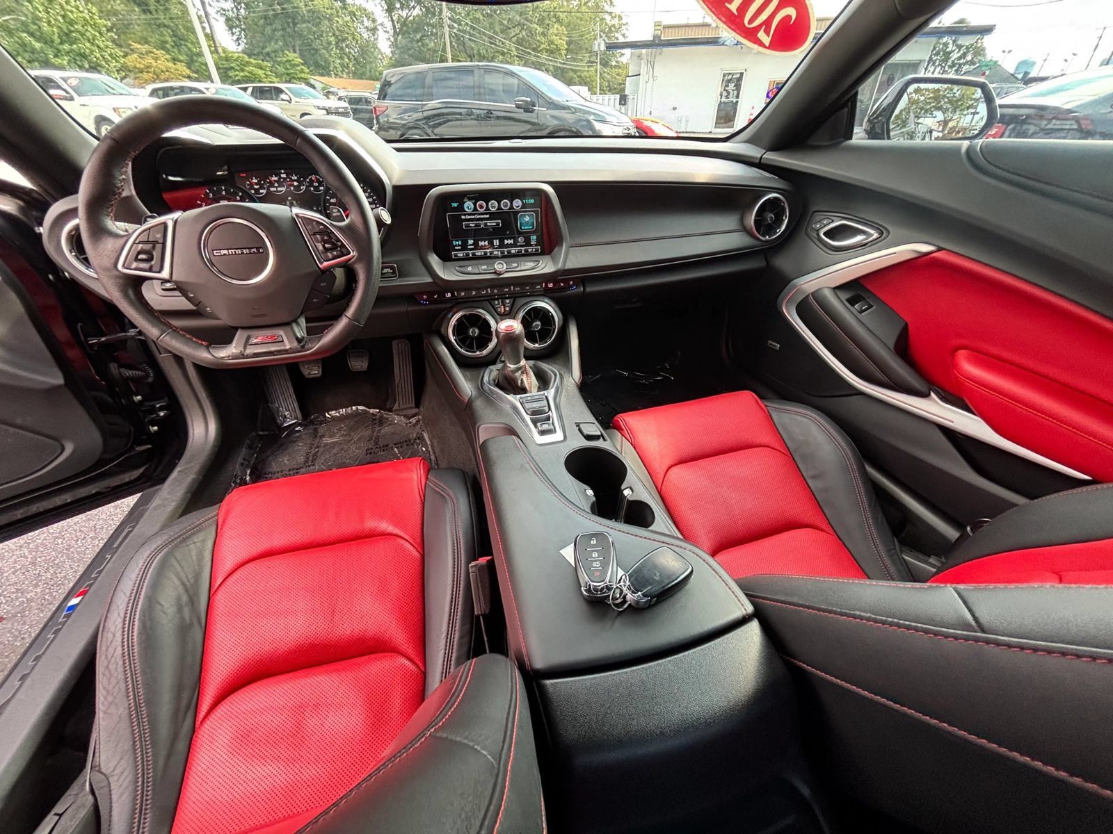 Used 2016 Chevrolet Camaro SS RWD image 21
