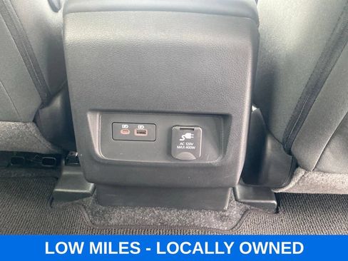 Used 2024 Nissan Frontier PRO-4X w/ Pro Convenience Package AWD/4WD image 22