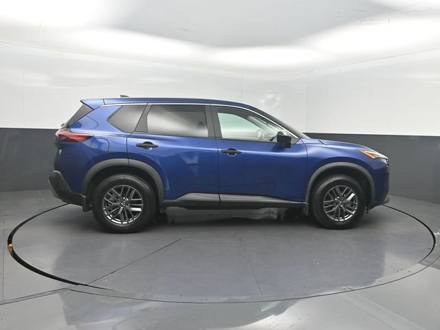 Used 2023 Nissan Rogue S FWD image 28