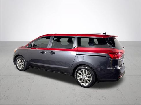 Used 2020 Kia Sedona EX FWD image 8
