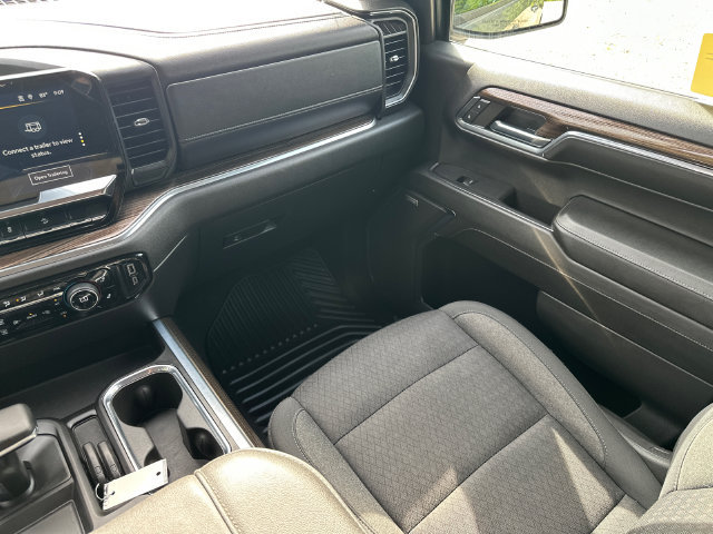 Certified 2024 Chevrolet Silverado 1500 RST AWD/4WD image 22