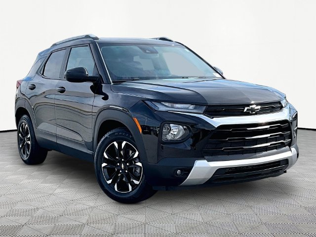 Used 2023 Chevrolet TrailBlazer LT w/ Convenience Package FWD image 1