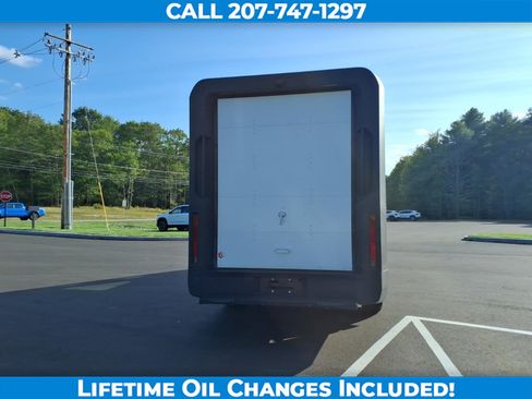 Used 2024 Chevrolet Brightdrop 600 w/ Commercial Equipment Package AWD/4WD image 6