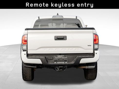 Used 2023 Toyota Tacoma TRD Off-Road image 5