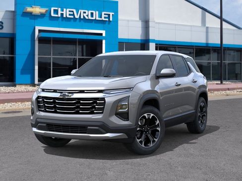 New 2026 Chevrolet Equinox LT w/ Convenience Package II image 10