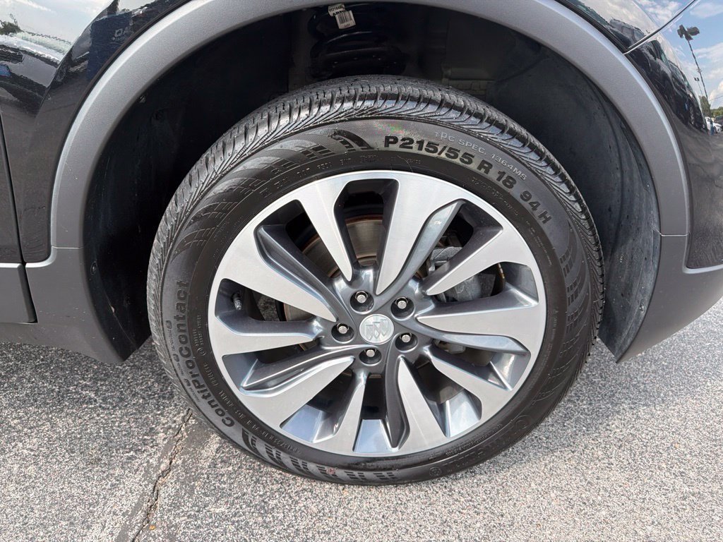 Used 2022 Buick Encore Preferred w/ Safety Package AWD/4WD image 9