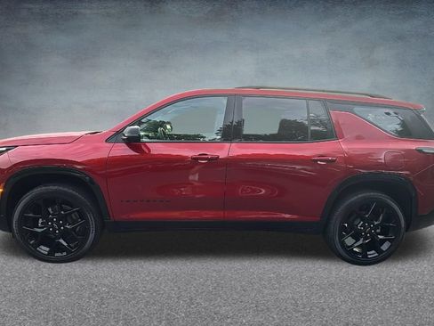 Used 2026 Chevrolet Traverse RS w/ LPO, Floor Liner Package AWD/4WD image 8