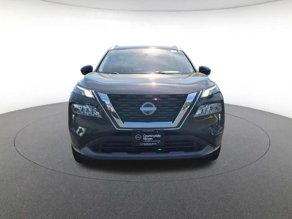 Used 2023 Nissan Rogue SV w/ SV Premium B Package AWD/4WD image 2
