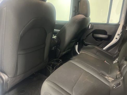 Used 2020 Jeep Gladiator Sport w/ Quick Order Package 23S image 32