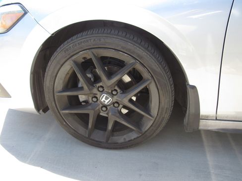 Used 2022 Honda Civic Sport image 5