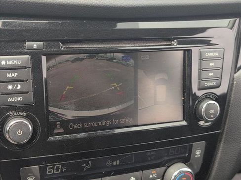 Used 2019 Nissan Rogue Sport SL w/ Premium Package FWD image 14