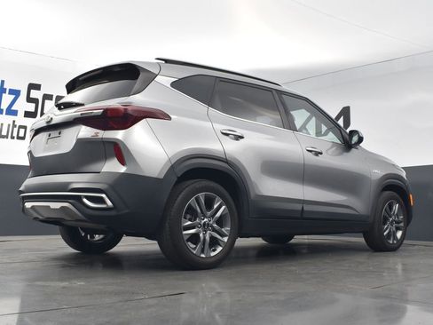 Used 2021 Kia Seltos S image 21