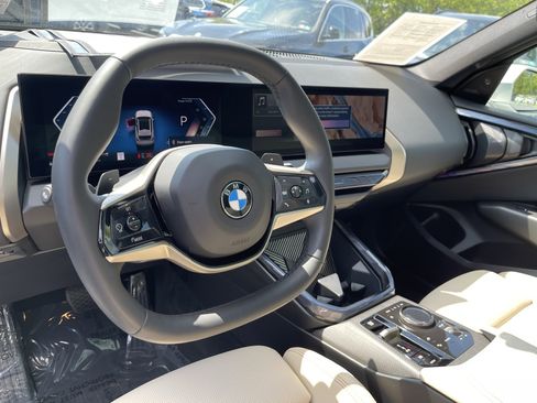 Certified 2025 BMW X3 xDrive30i w/ Premium Package AWD/4WD image 12