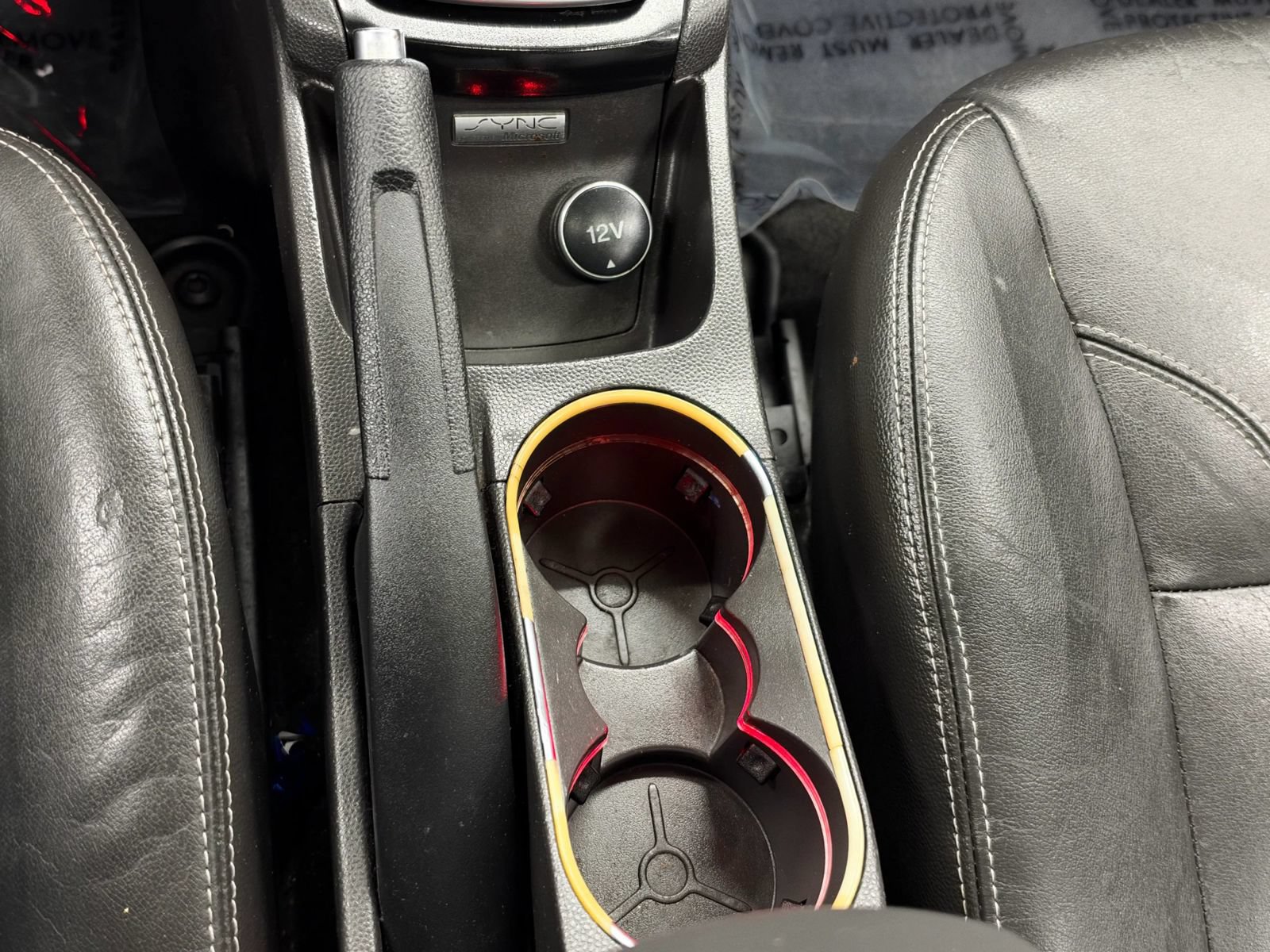 Used 2014 Ford Fiesta Titanium FWD image 35