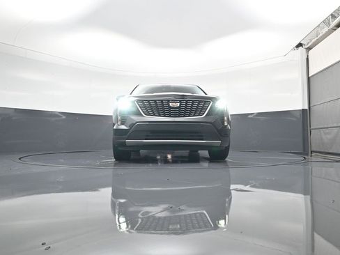 Used 2023 Cadillac XT4 Premium Luxury image 16