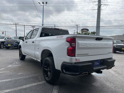 Used 2023 Chevrolet Silverado 1500 Custom Trail Boss AWD/4WD image 2