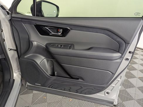 Used 2025 Subaru Forester Limited w/ Popular Package #2 image 36