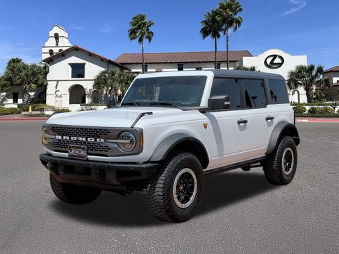 Used 2024 Ford Bronco Badlands AWD/4WD image 5