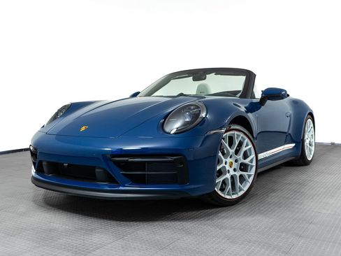 Used 2023 Porsche 911 Carrera GTS image 1