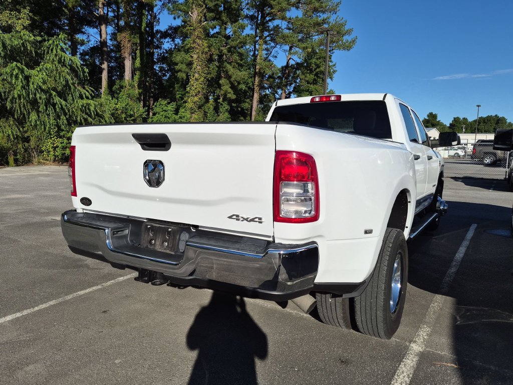 Used 2020 RAM 3500 Tradesman w/ Chrome Appearance Group AWD/4WD image 9