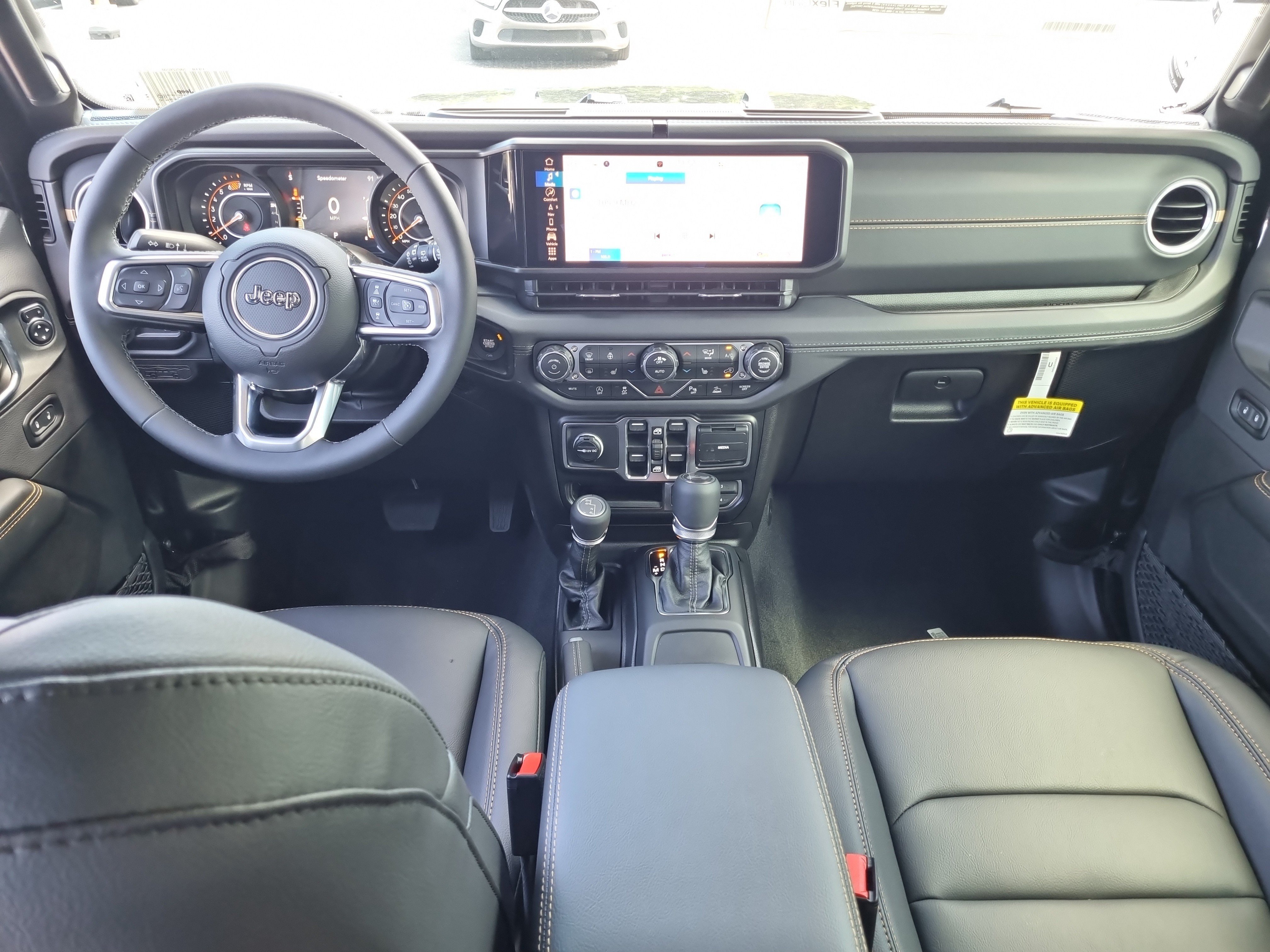 New 2026 Jeep Wrangler Unlimited Sahara AWD/4WD image 13