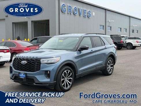 Used 2026 Ford Explorer ST-Line AWD/4WD image 1