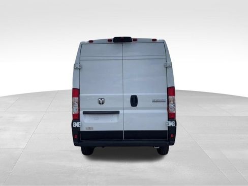 New 2026 RAM ProMaster 2500 w/ Premium Convenience Group FWD image 4