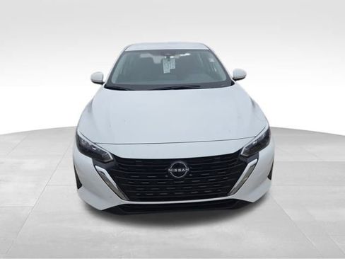 Used 2025 Nissan Sentra SV image 24