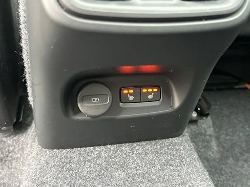 Certified 2026 Volvo XC40 B5 Plus AWD/4WD image 14