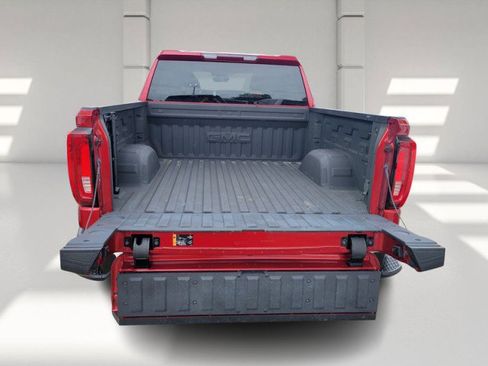 Used 2023 GMC Sierra 1500 SLT w/ SLT Premium Package image 6