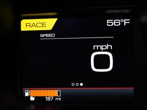 Used 2021 Ferrari F8 Tributo RWD image 32