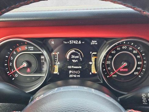 Used 2021 Jeep Wrangler Unlimited Rubicon image 11