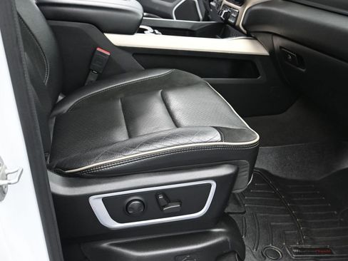 Used 2022 RAM 1500 Laramie image 40