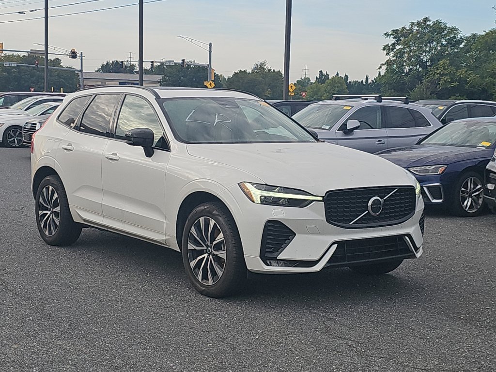 Used 2024 Volvo XC60 B5 Core w/ Protection Package Premier AWD/4WD image 1