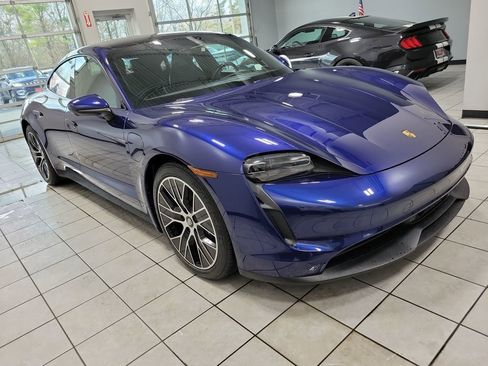 Used 2021 Porsche Taycan image 17