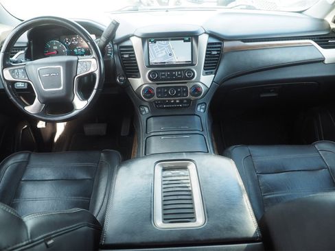 Used 2020 GMC Yukon XL Denali image 22