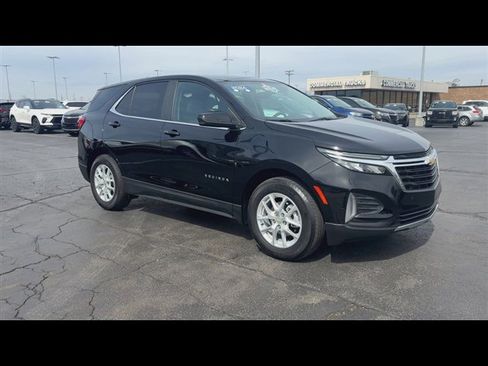 Used 2024 Chevrolet Equinox LT w/ LPO, Floor Liner Package image 2
