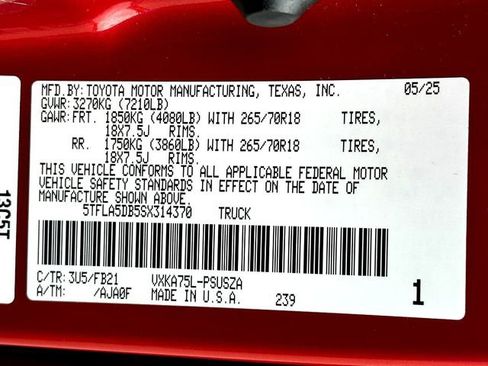 Certified 2025 Toyota Tundra SR5 w/ SR5 Convenience Package AWD/4WD image 30
