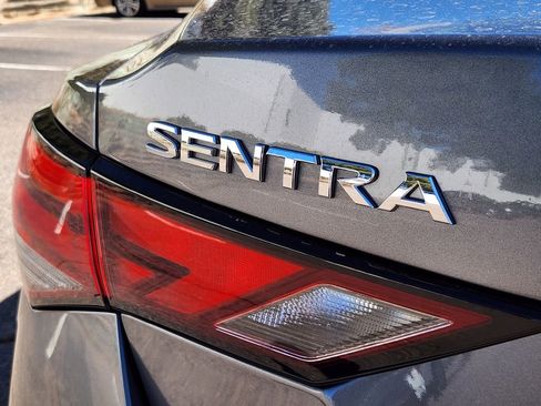 Used 2025 Nissan Sentra S FWD image 13