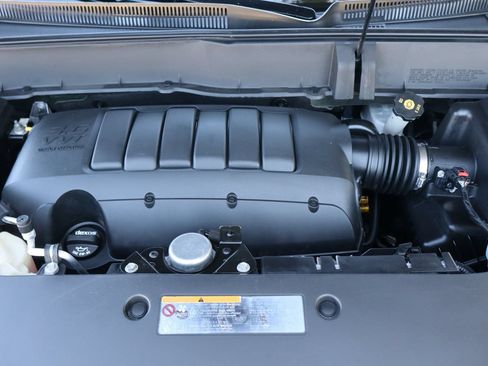 Used 2016 Chevrolet Traverse LS AWD/4WD image 40